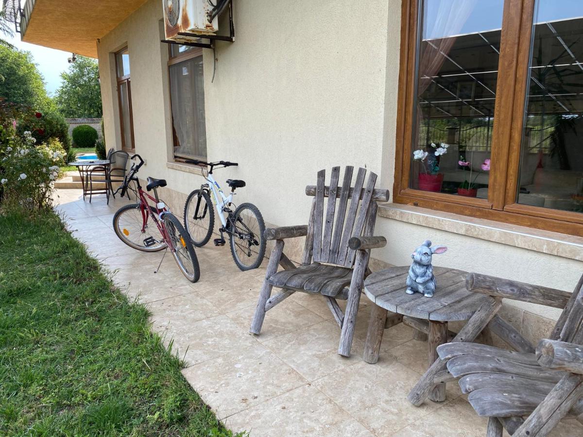 Guest House Golden Flake 4Km From Bolata Beach Bŭlgarevo 外观 照片