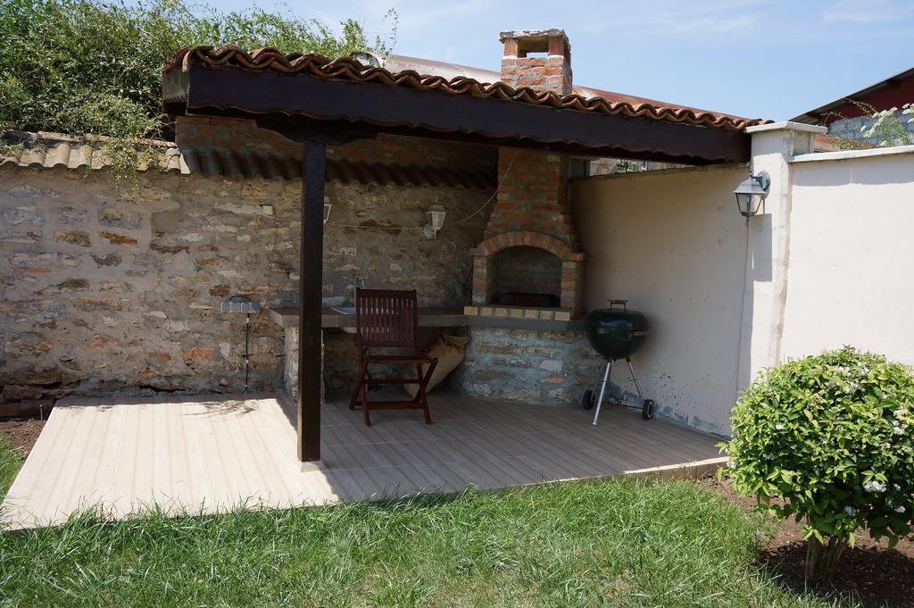 Guest House Golden Flake 4Km From Bolata Beach Bŭlgarevo 外观 照片