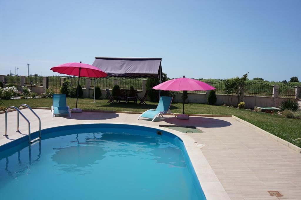 Guest House Golden Flake 4Km From Bolata Beach Bŭlgarevo 外观 照片